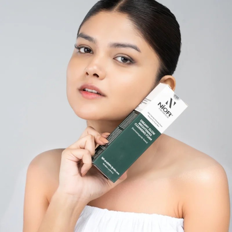 Nior Dreamy Glow Brightening Cleansing Foam 120ml - Image 5
